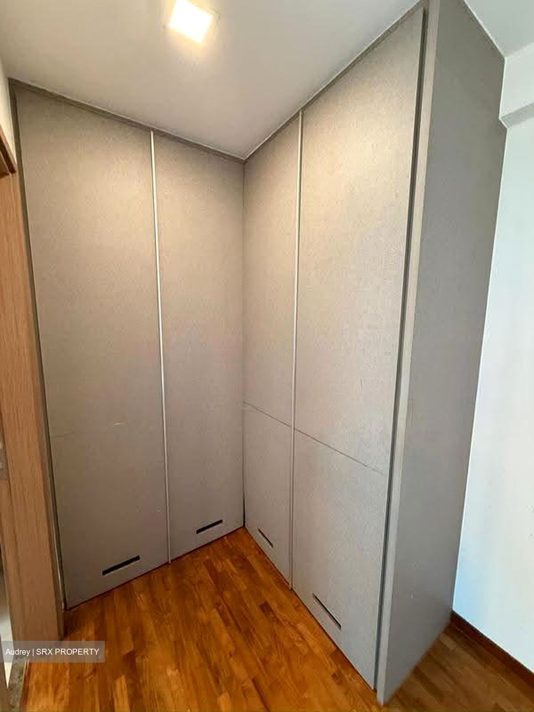 Q Bay Residences (D18), Condominium #637148751